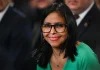 España invita formalmente a Delcy Rodríguez a la cita iberoamericana de noviembre