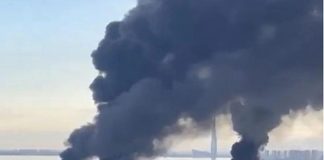El mayor ataque con drones desde el inicio de la invasión sacude Moscú: Ucrania incendia la refinería de Kapotnya y obliga a cerrar los aeropuertos de la capital rusa