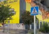 Un incendio en una nave de trasteros de Villaverde moviliza a 15 dotaciones de bomberos en Madrid