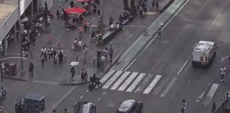 Un tiroteo en Times Square desata el pánico durante las celebraciones por el campeonato de los Knicks