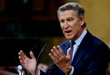 Feijóo pide echar a Sánchez con una moción de censura pero reconoce que no tiene los votos: «Por mí, hoy mismo»