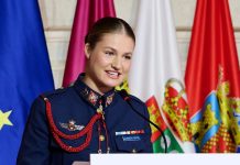La Princesa Leonor cierra su etapa militar recibiendo la Medalla de Oro de Murcia
