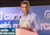 Feijóo llama a Leire Díez «espada de Damocles» de Sánchez y ve al PSOE «muerto de miedo»: «Así no se puede gobernar»