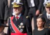 El gesto que define a Felipe VI: se santigua al paso del féretro de Harald V en la catedral de Oslo