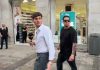 Nuevo episodio de tensión en la Puerta del Sol: Vito Quiles es expulsado entre gritos de «No pasarán» y un forcejeo con manifestantes