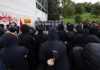 Los Mossos impiden la entrada de Vito Quiles a la UAB y la protesta en su contra acaba en cargas y tensión