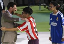 Messi comparte su filosofía del deporte con miles de niños en Oviedo: «Saber perder es lo más importante»