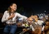 María Corina Machado desafía al chavismo con un regreso triunfal a Venezuela: «Estoy aquí, con ustedes»
